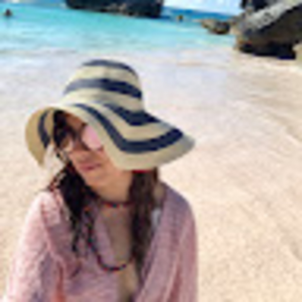 Meet your Posher, Alice